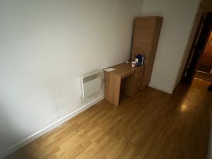 Photo 5- click for photo gallery